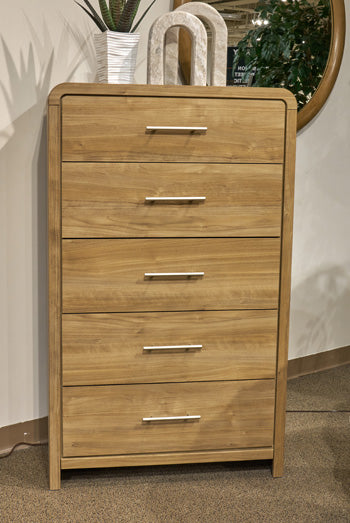 Gramburg Chest of Drawers - Visions in Furniture (La Mirada, CA)