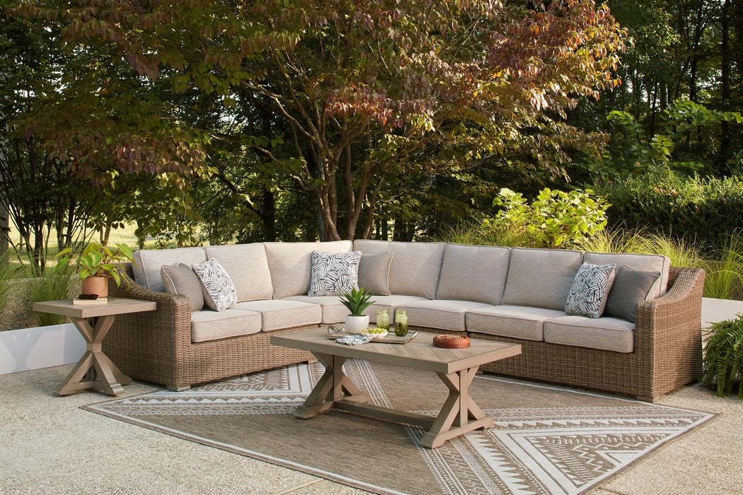 Laguna Heights Outdoor Sectional - Visions in Furniture (La Mirada, CA)