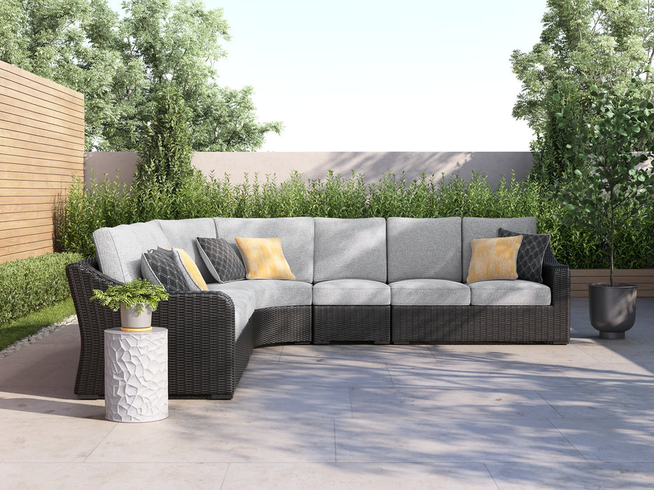 Beachcroft Outdoor Sectional - Visions in Furniture (La Mirada, CA)