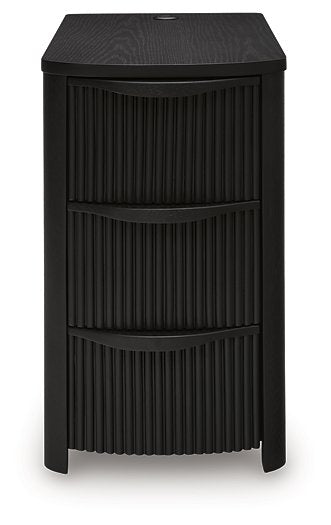 Camdill Chairside End Table - Visions in Furniture (La Mirada, CA)