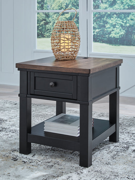 Wildenauer End Table - Visions in Furniture (La Mirada, CA)