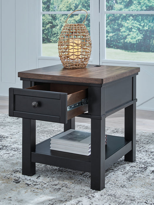 Wildenauer End Table - Visions in Furniture (La Mirada, CA)