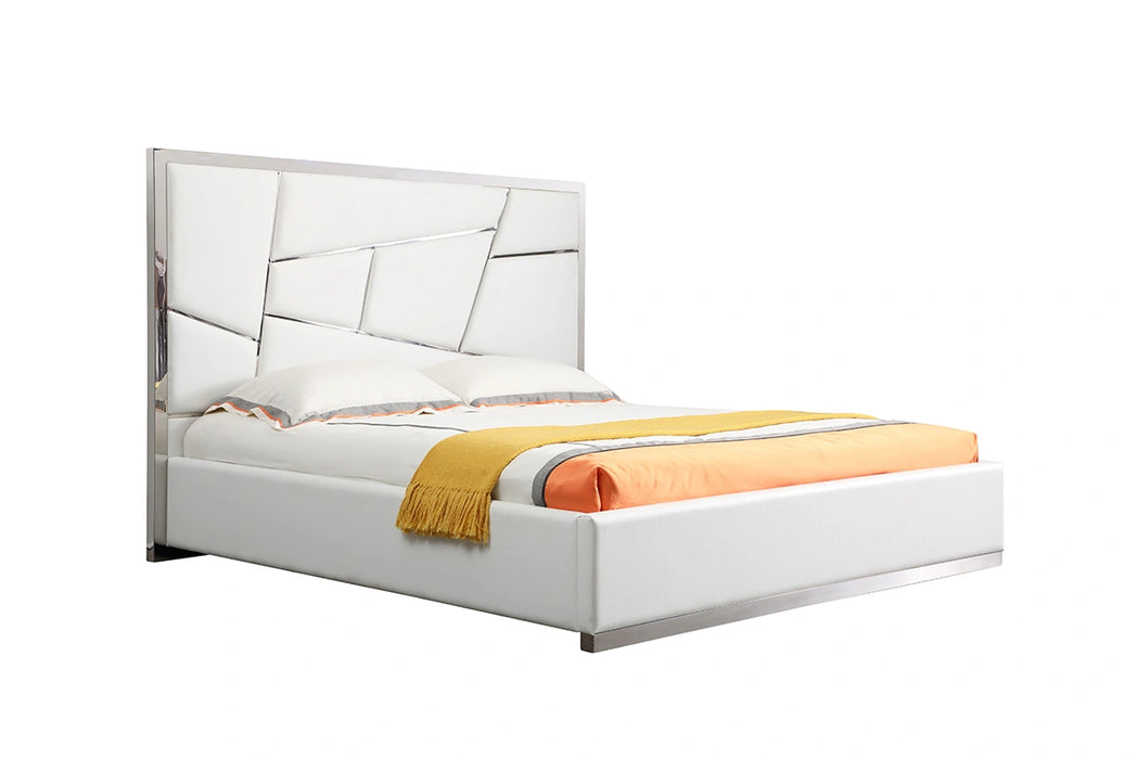 Chrysler Modern White 4-Piece Bedroom Set