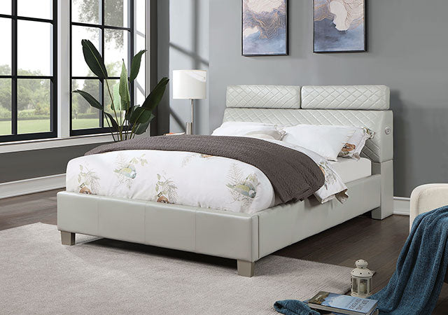 Muttenz E.King & Queen Bed - Visions in Furniture (La Mirada, CA)