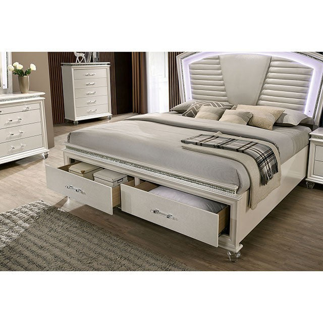 Maddie Bed White & Silver - Visions in Furniture (La Mirada, CA)