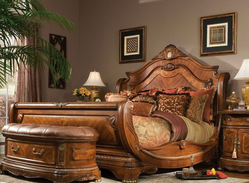 AICO Cortina King Sleigh Bed in Honey Walnut - Visions in Furniture (La Mirada, CA)