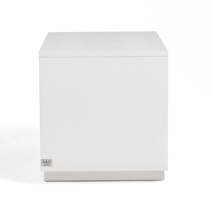 A&X Victoria Modern Nightstand