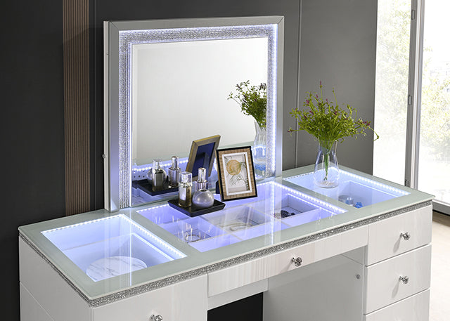 Stoholm Vanity Set - Visions in Furniture (La Mirada, CA)