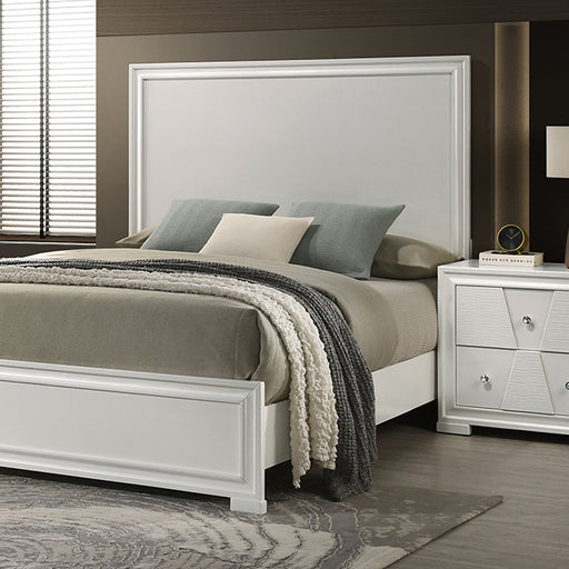 Holsted E.King & Queen Bed - Visions in Furniture (La Mirada, CA)
