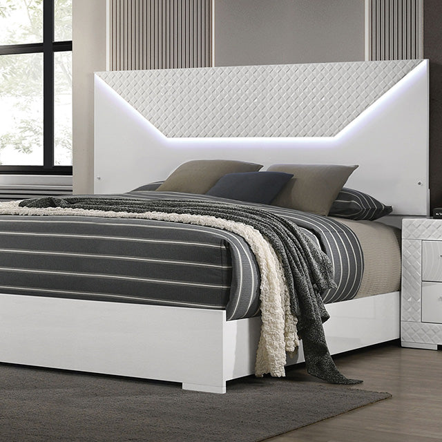 Whitby E.King & Queen Bed - Visions in Furniture (La Mirada, CA)
