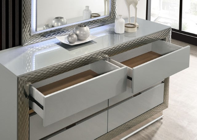 Ventnor Dresser - Visions in Furniture (La Mirada, CA)