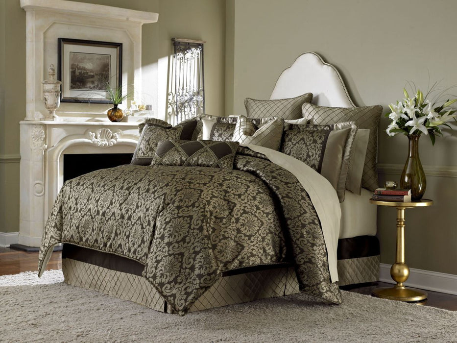 AICO Imperial 10-pc King Comforter Set in Bronze - Visions in Furniture (La Mirada, CA)