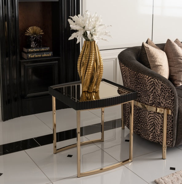 AICO Furniture Lisbon Side Table in Silken Matte Black - Visions in Furniture (La Mirada, CA)