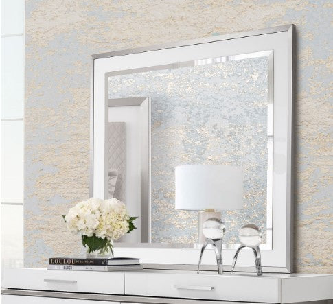 AICO Marquee Wall Mirror in Cloud White - Visions in Furniture (La Mirada, CA)