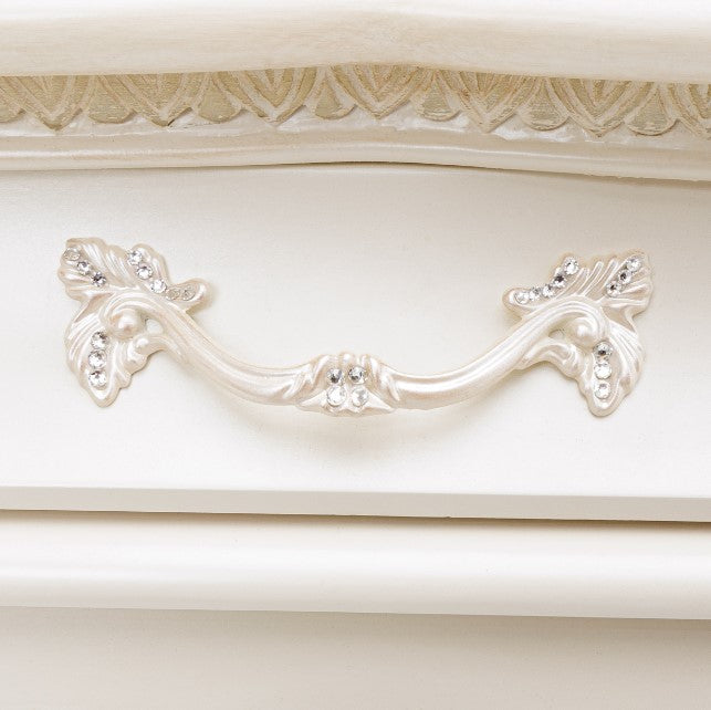 AICO Lavelle Rectangular Cocktail Table in Classic Pearl - Visions in Furniture (La Mirada, CA)