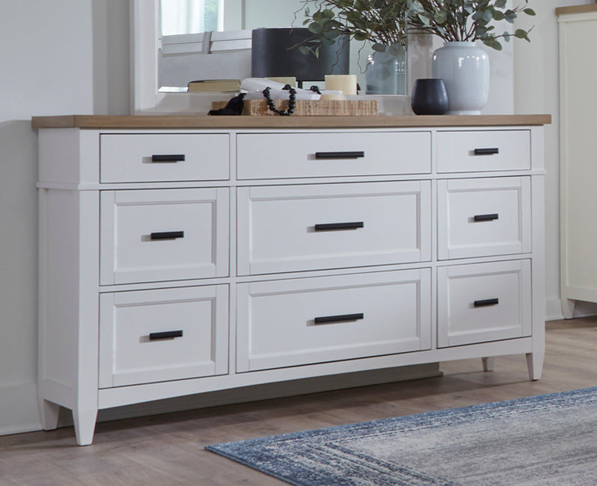 Parker House Americana Modern Bedroom King Platform Bed 2 Nightstands Dresser with Mirror and Chest